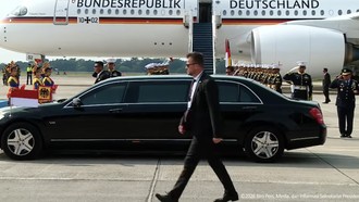Presiden Jerman Tiba di Jakarta, Disambut 'Benteng Berjalan' Mewah Ini
