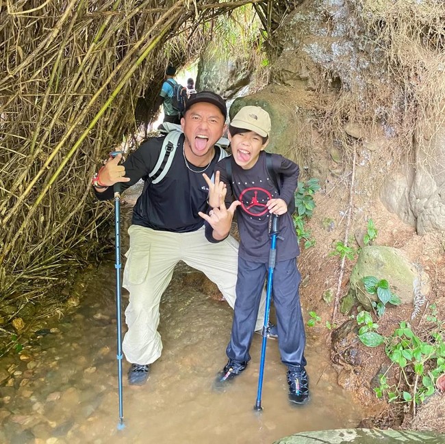 Intip Keseruan Omesh Trekking Bareng Langit di Sentul
