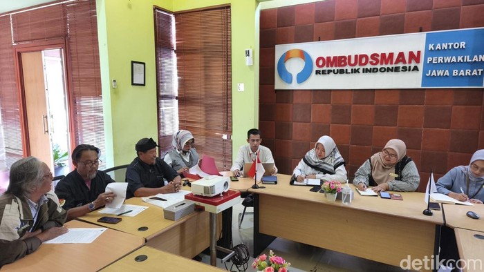 Pelaporan Disdik Jabar ke Ombudsman
