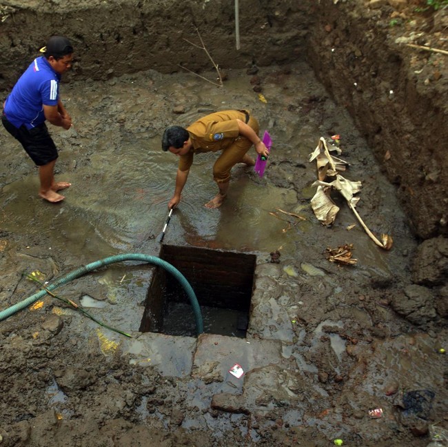 Struktur Bata Merah Kuno Ditemukan di Dasar Sungai