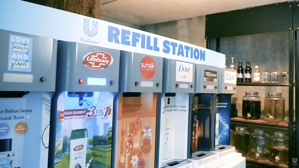 Refill Station Unilever. (Tangkapan Layar Youtube/Unilever Indonesia)