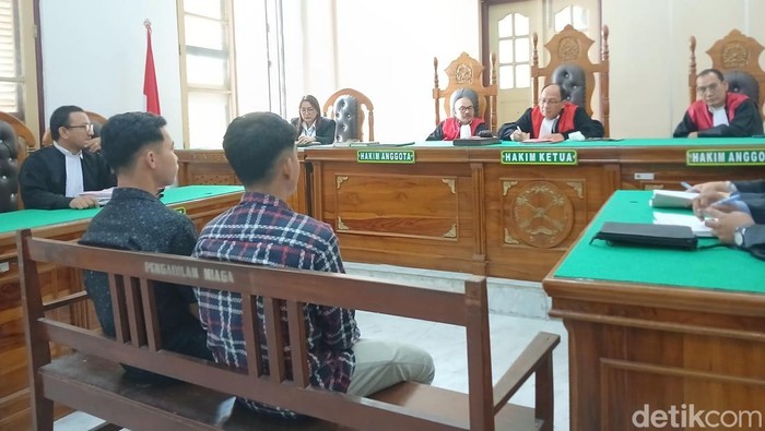 Sidang tuntutan di ruang Cakra 6 Pengadilan Negeri Medan, Senin (15/6/2026)