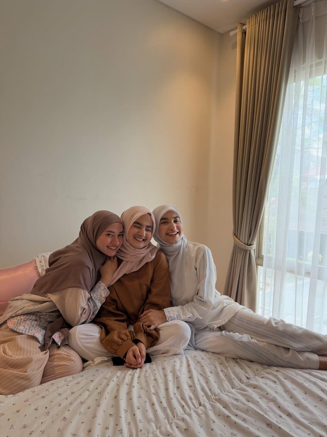 Cut Intan Nabila dan Nadzira Dampingi Tami Usai Dugaan KDRT oleh Evan Marvino