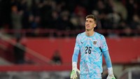Pemain Tertinggi dan Terpendek di Piala Dunia Adalah...
