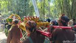 Tradisi Grebeg Suro di Kaki Semeru Lumajang