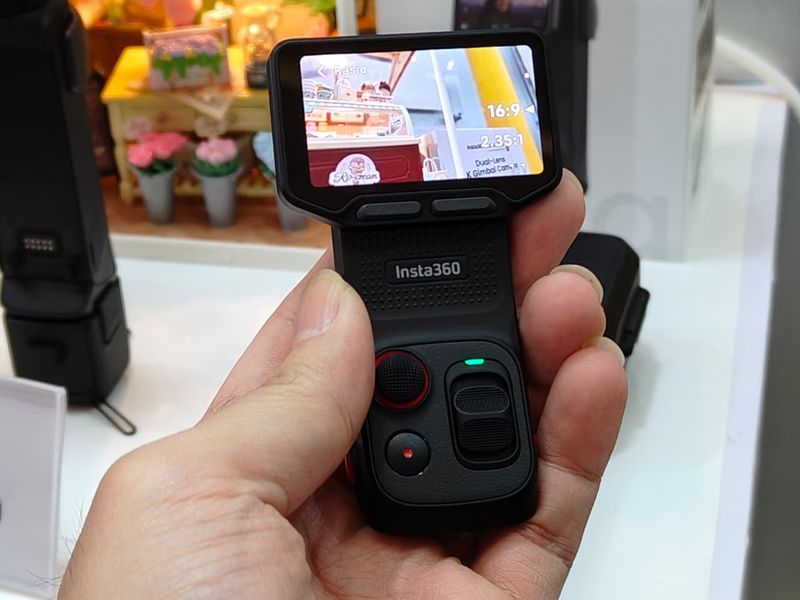 Insta360 Luna Ultra Insta360 Luna Ultra