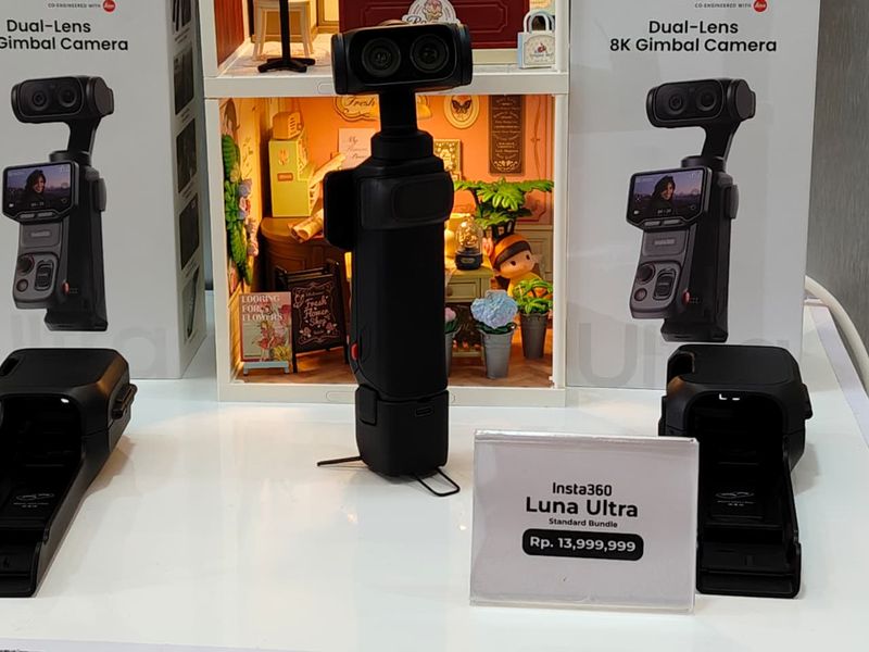Insta360 Luna Ultra Insta360 Luna Ultra