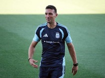 Scaloni Mau Kunci Lamine Yamal di Kamar