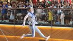 Aksi Flying Trapeze Meriahkan Libur Sekolah di Jakarta
