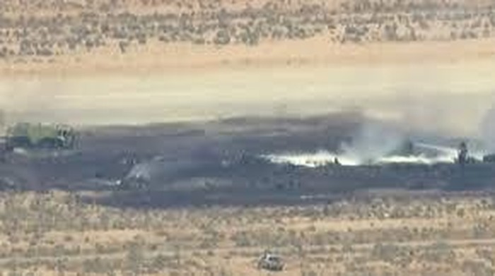 Pesawat pembom (bomber) B-52 mengalami kecelakaan tak lama setelah lepas landas dari Pangkalan Angkatan Udara Edwards