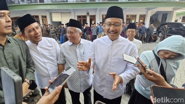 Sekretaris Jenderal PBNU Saifullah Yusuf atau Gus Ipul saat berkunjung ke Ponpes Ploso Kediri