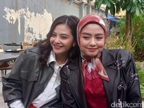 Tika-Tiwi Curhat Gak Dikenali Meski Lagu T2 Hits Lagi di Kalangan Gen Z