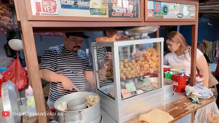 Jajan Bakso Malang Kaki Lima, Anang Hermansyah Beri Rating Segini!