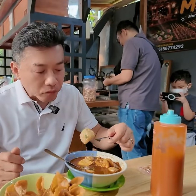 Jajan Bakso Malang Kaki Lima, Anang Hermansyah Beri Rating Segini!