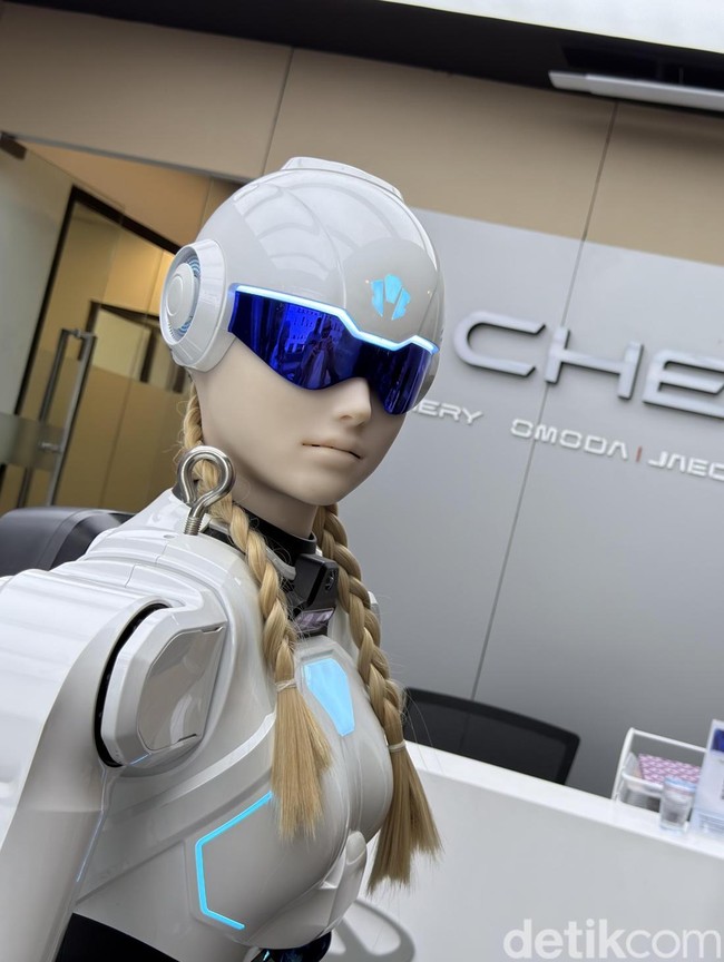 Kenalan dengan Mornine, Robot dari Chery Bisa Diajak Ngobrol