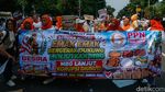 Aksi di Patung Kuda, Massa Minta Program MBG Tetap Berjalan