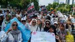 Aksi di Patung Kuda, Massa Minta Program MBG Tetap Berjalan