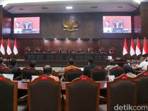 MK Tak Terima Gugatan UU Pilkada: Pemilihan Saat Ini Memang Secara Langsung