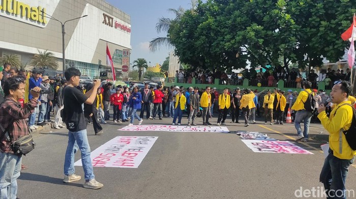 Demo mahasiswa Cianjur
