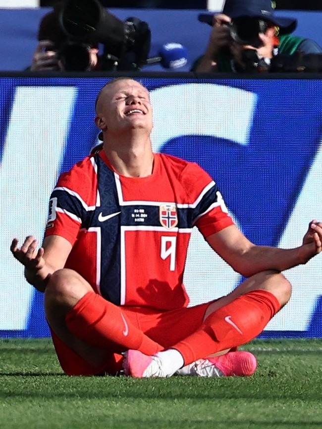 Ngerinya Haaland, Cetak Gol di Setiap Debut