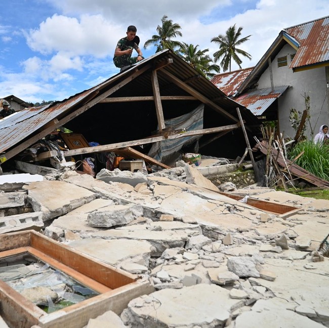 Gempa M 6,7 Guncang Sigi, Satu Warga Meninggal