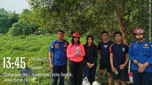 iPhone Tercebur di Situ Sawangan Depok, Damkar Sampai Nyelam 4 Meter