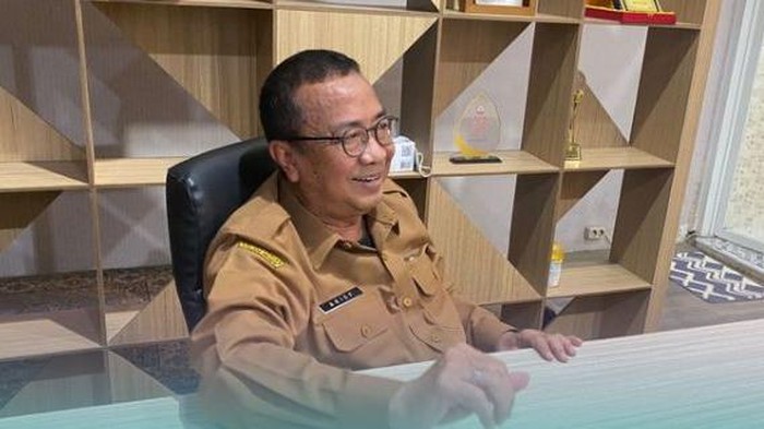 Kepala Dinas Pendidikan Kabupaten Jember Arief Tyahyono
