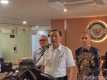 Luhut Buka-bukaan Digitalisasi Bansos Pakai AI Dirilis Oktober