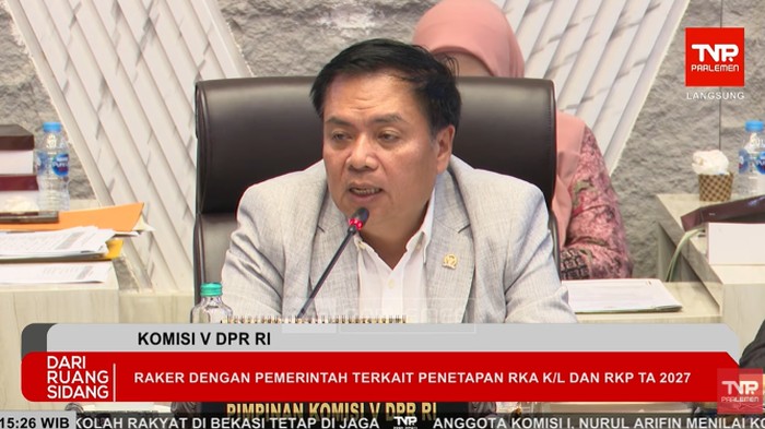 Ketua Komisi V DPR RI Lasarus
