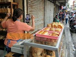 Hanya Mata Jeli yang Bisa Menemukan Sosok di Foto Penampakan Ini