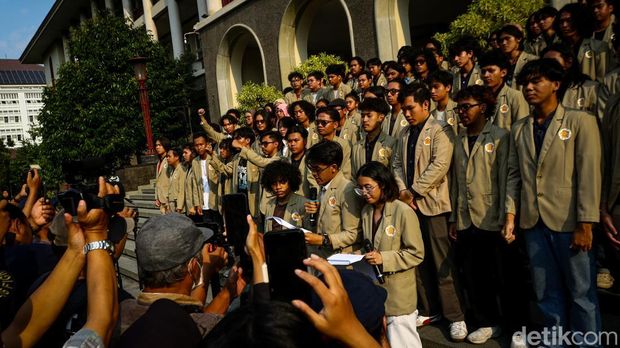 MAhasiswa UGM Klarifikasi dan pernyataan sikap mahasiswa UGM terkait kejadian di GIK UGM, pada Senin (15/6) malam