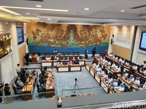 DPR Kritik Menpar: Wisman ke Indonesia Paling Buncit di ASEAN!