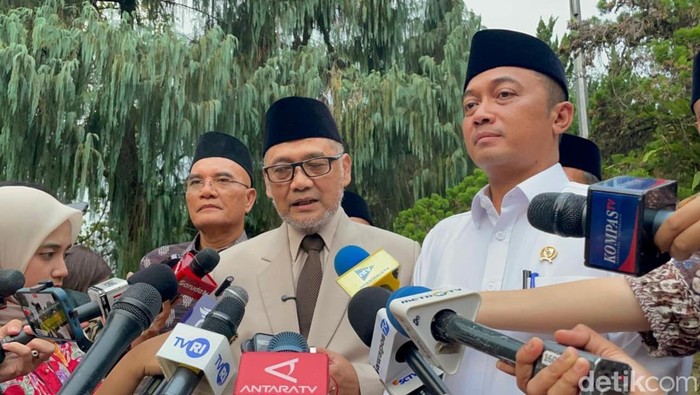 Menteri Haji dan Umrah Mochamad Irfan Yusuf