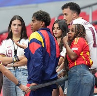 Lamine Yamal merupakan salah satu pemain Spanyol yang ikut bertanding melawan Cape Verde. Tak diduga, Spanyol mendapatkan hasil imbang 0-0 pada pertandingan tersebut. Foto: Getty Images/NurPhoto