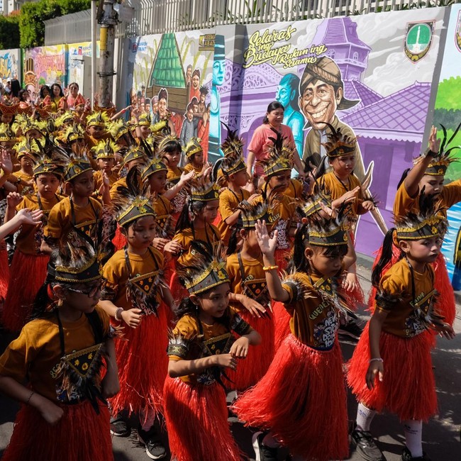 Seribu Siswa Meriahkan Karnaval Budaya, Tahun Ajaran Ditutup dengan Penuh Warna