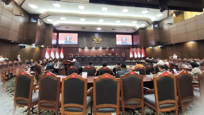 Sidang MK