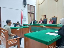 Korupsi Dana Desa Rp 533 Juta, Eks Ketua BUMNag Simalungun Divonis 4 Tahun Bui