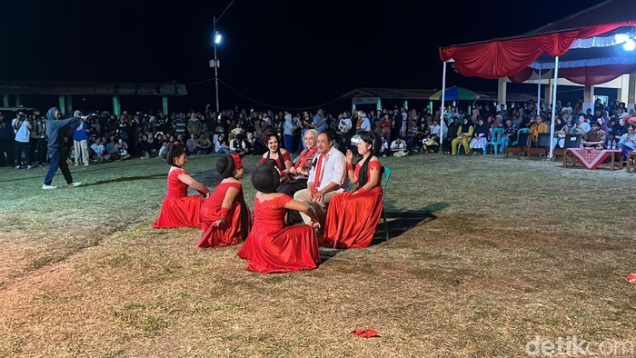 Tarian Ronggeng Gunung Pangandaran