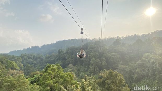 Wahana Keranjang Sultan Langit di Sukabumi