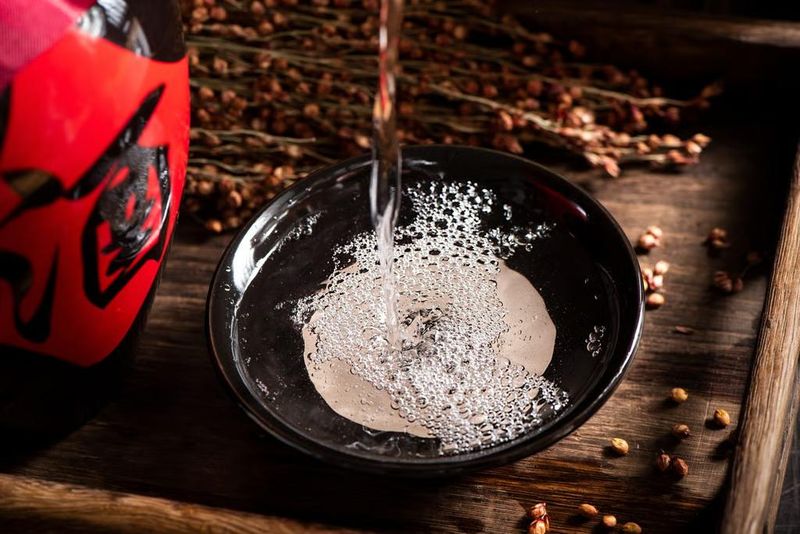 5 Fakta Alkohol China Kuno, Resepnya Terungkap dari Botol Berusia 2.500 Tahun