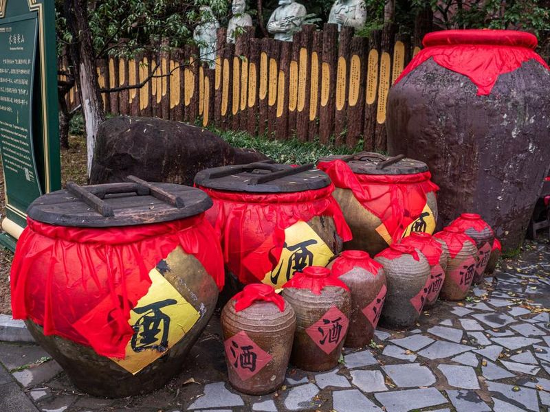 5 Fakta Alkohol China Kuno, Resepnya Terungkap dari Botol Berusia 2.500 Tahun 5 Fakta Alkohol China Kuno, Resepnya Terungkap dari Botol Berusia 2.500 Tahun