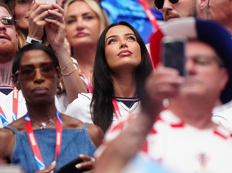 Pacar Jude Bellingham Jadi Sorotan di Piala Dunia, Pernah Dituduh Jadi Escort