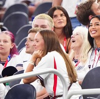 Ashlyn Castro hadir di bangku penonton laga Inggris vs. Kroasia yang digelar di Dallas Stadium, Arlington, Texas, Amerika Serikat, Rabu (17/6/2026). Foto: PA Images via Getty Images/Bradley Collyer - PA Images
