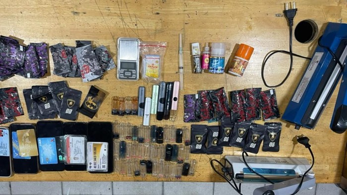 Barang bukti yang diamankan dari industri rumahan. (Foto: dok. Polrestabes Medan)