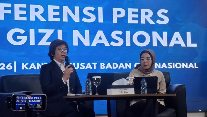 Wakil Kepala BGN Agustina Arumsari (kiri).