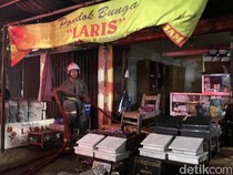 Toko Bunga di Randusari Semarang Terbakar