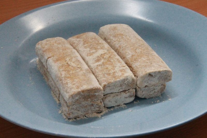 Kue Geplak khas Betawi Kue Geplak khas Betawi