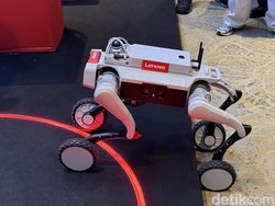 Unik! Laptop Lenovo Bisa Geleng-geleng Sendiri Ikuti Pengguna