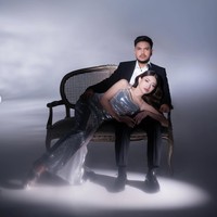 Di keterangan unggahan, mantan istri Sule itu juga menuliskan pesan romantis untuk calon suaminya. hari semakin dekat syg , makasih udah menemani semua keluh kesah aku selama ini .. terimakasih sudah terima keadaanku dan menerima aku dan anakku .. semoga kamu bisa menjadi apa yang aku ingin kan dan menjadi calon bapak sambung yang sangat aku impikan, tulisnya. Foto: Instagram/@nathalieholscher
