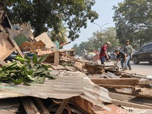 Harapan Pedagang Usai Kios di Pasirkoja Bandung Dibongkar